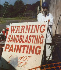 Figure 3: Warning sign for sandblasting